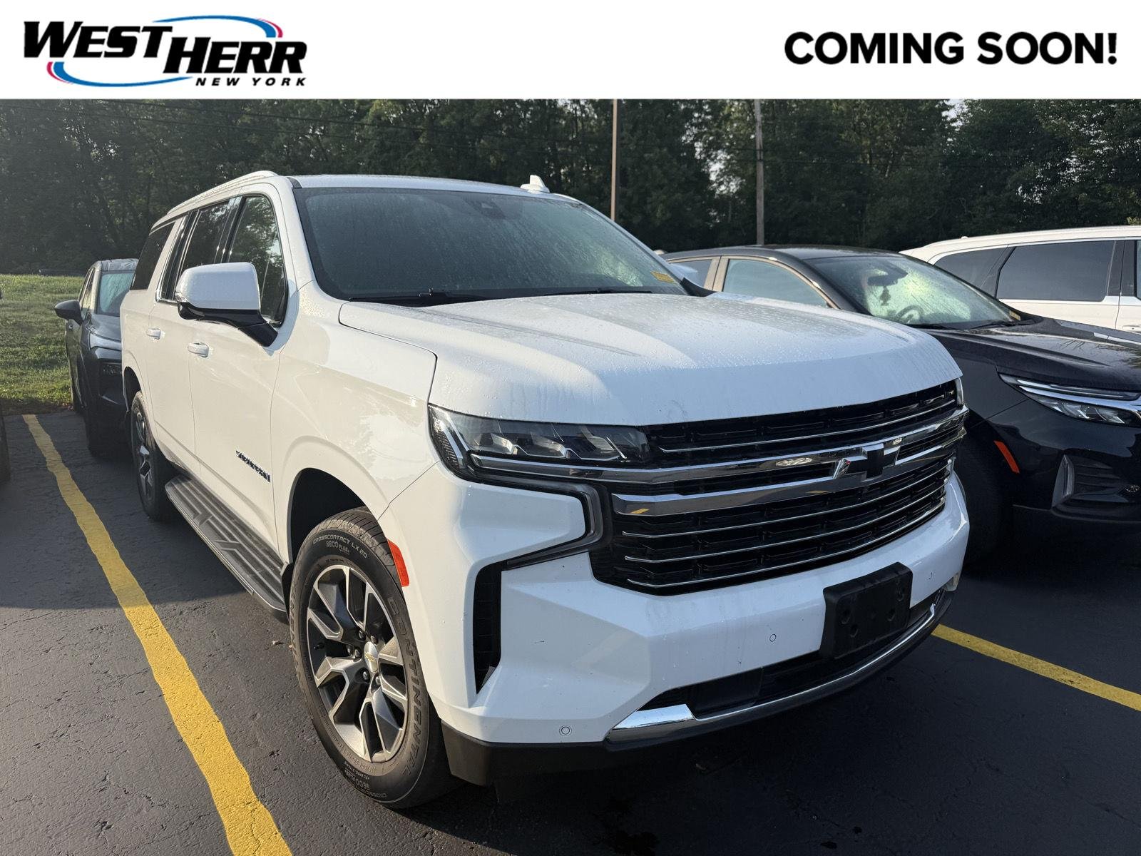 Used 2022 Summit White Chevrolet LT image 1