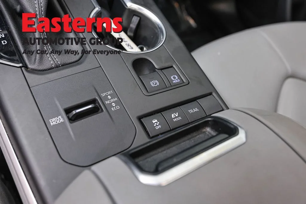 Used 2022 Gray Toyota XLE image 19