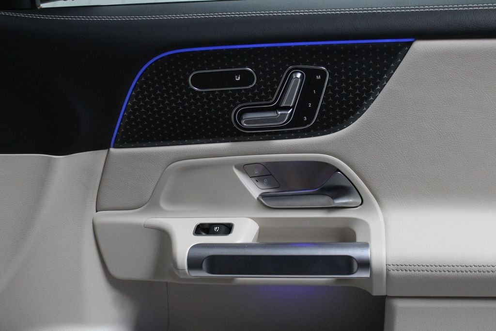 2026 Mercedes-Benz GLB GLB 250 - Photo 32