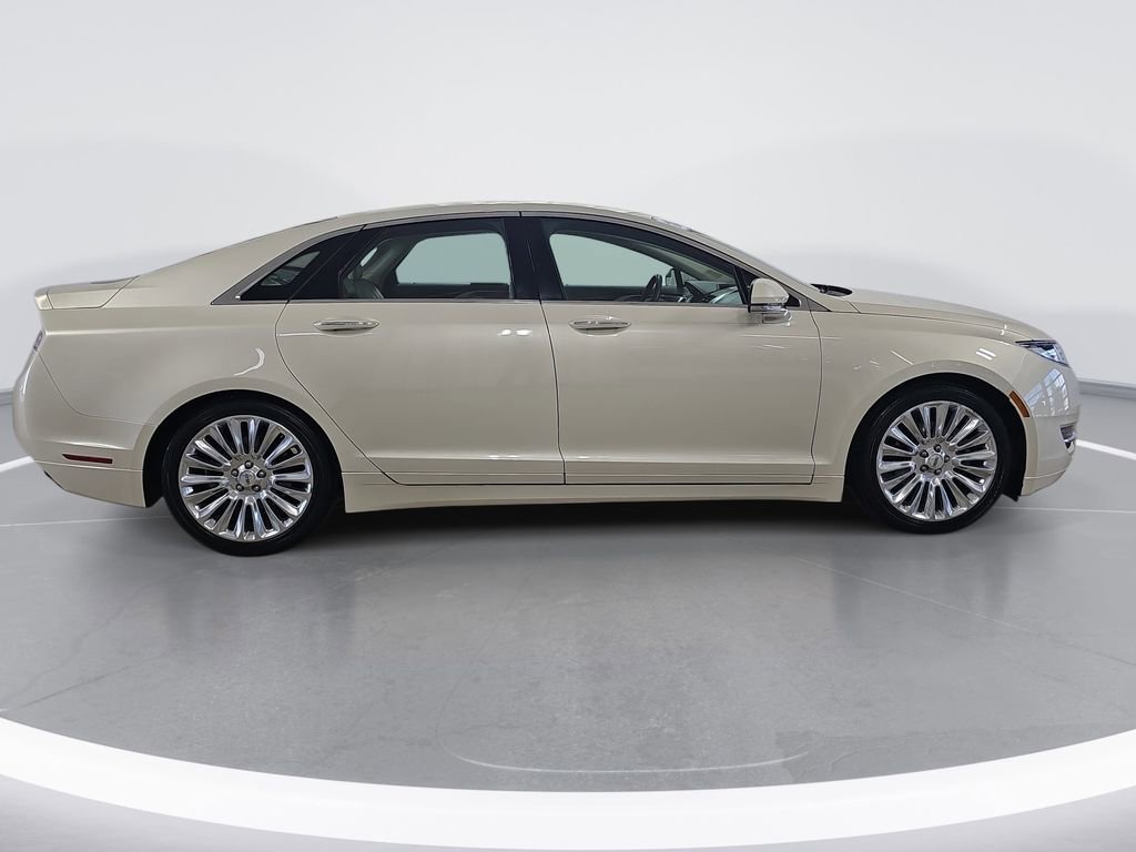 Used 2016 Lincoln MKZ Base with VIN 3LN6L2G97GR615880 for sale in Westland, MI