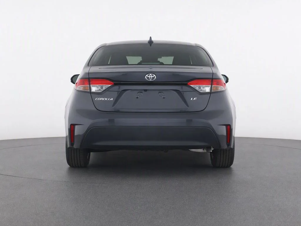 Used 2024  Toyota LE image 4
