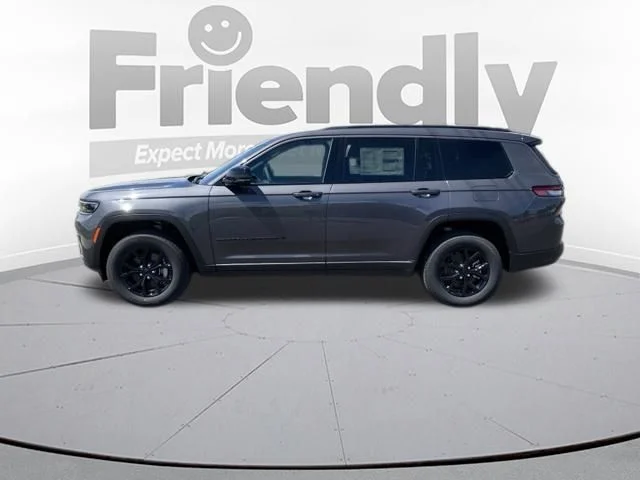 New 2026 Baltic Gray Metallic Clear-Coat Exterior Paint Jeep Altitude image 2