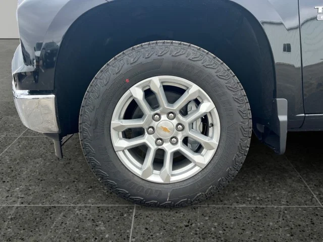2026 Chevrolet Silverado 1500 LT - Photo 14