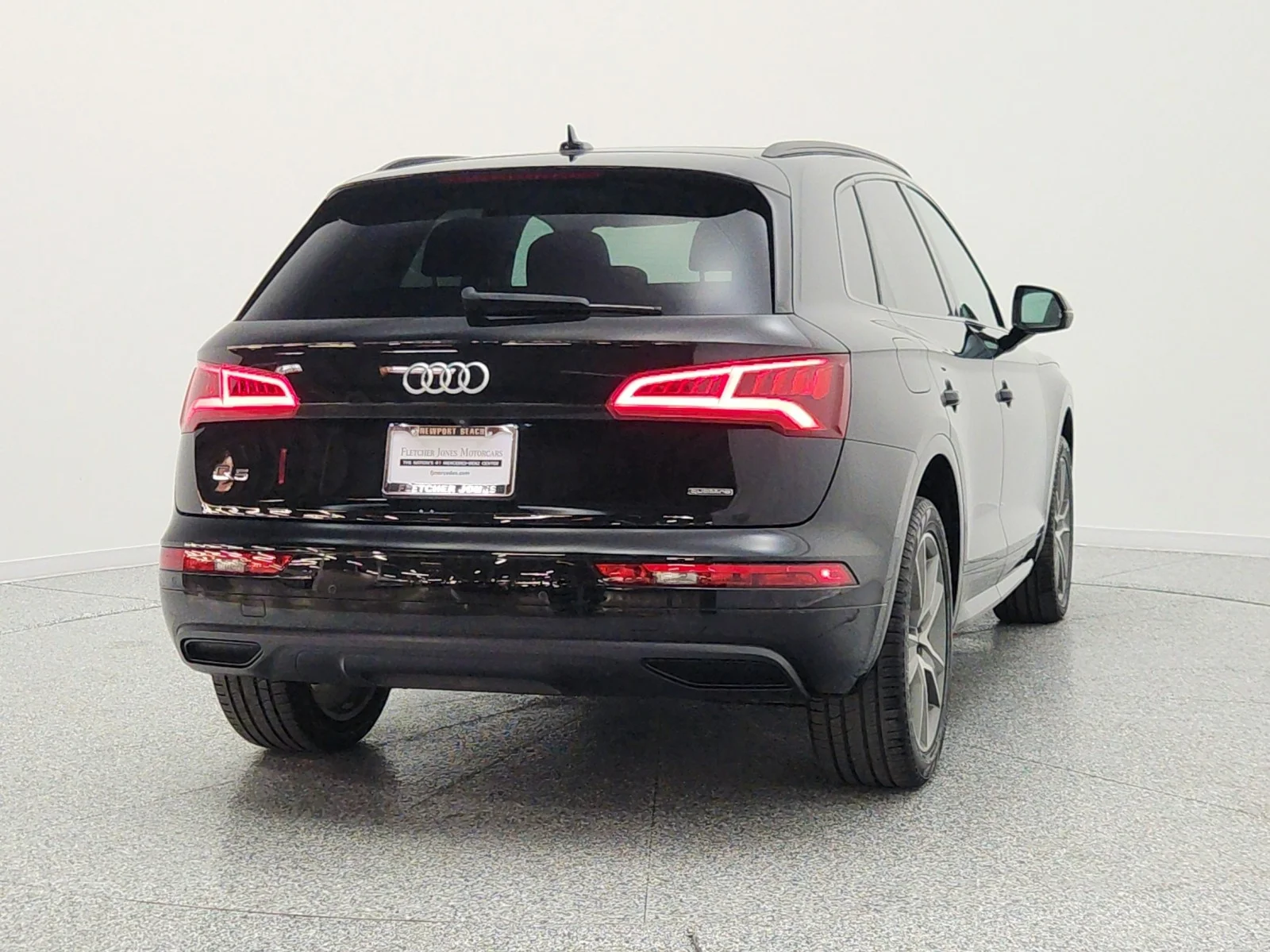 Used 2019 Mythos Black Metallic Audi Premium Plus 45 TFSI quattro image 6
