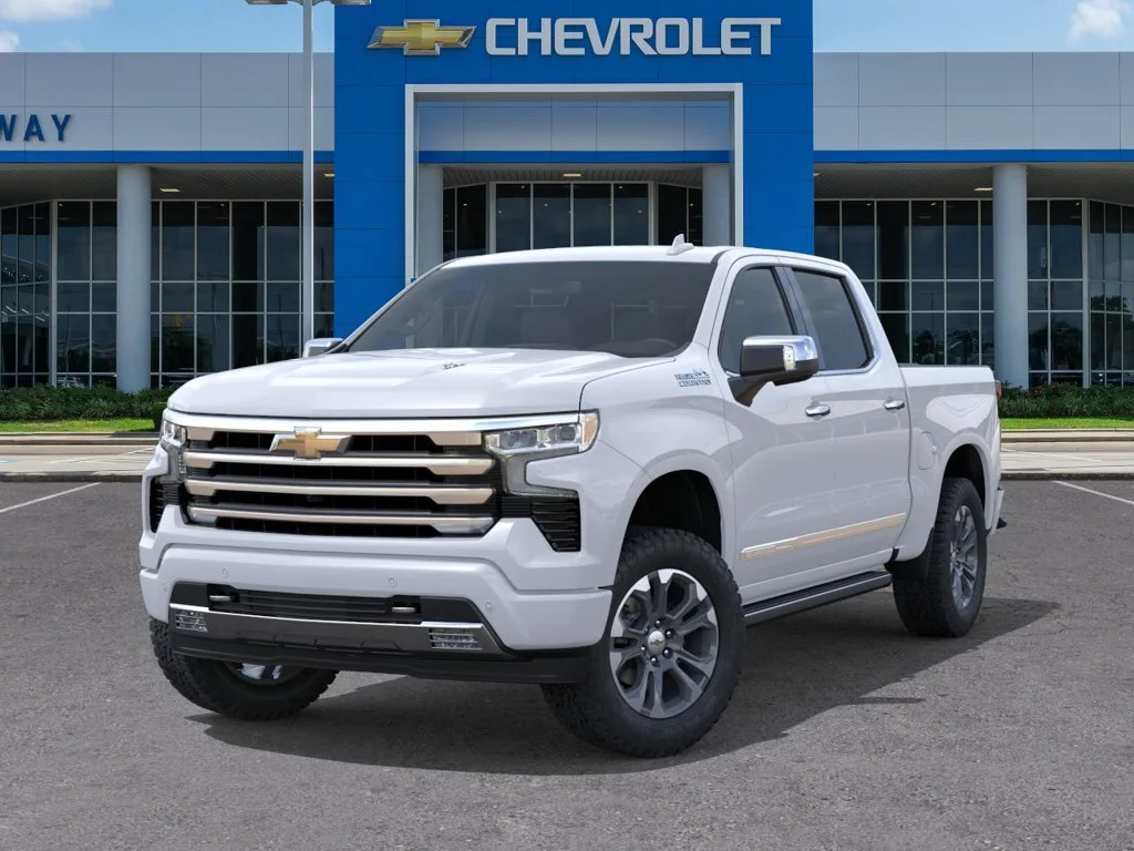 New 2026 Polar White Tricoat Chevrolet High Country image 6