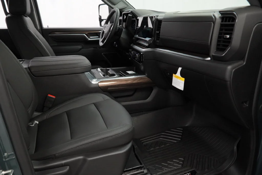 New 2026 Cypress Gray Chevrolet LT image 36