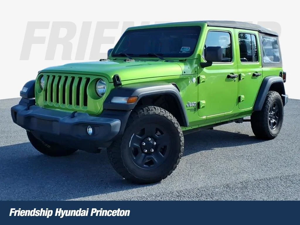 Used 2019 Green Jeep Unlimited Sport image 1