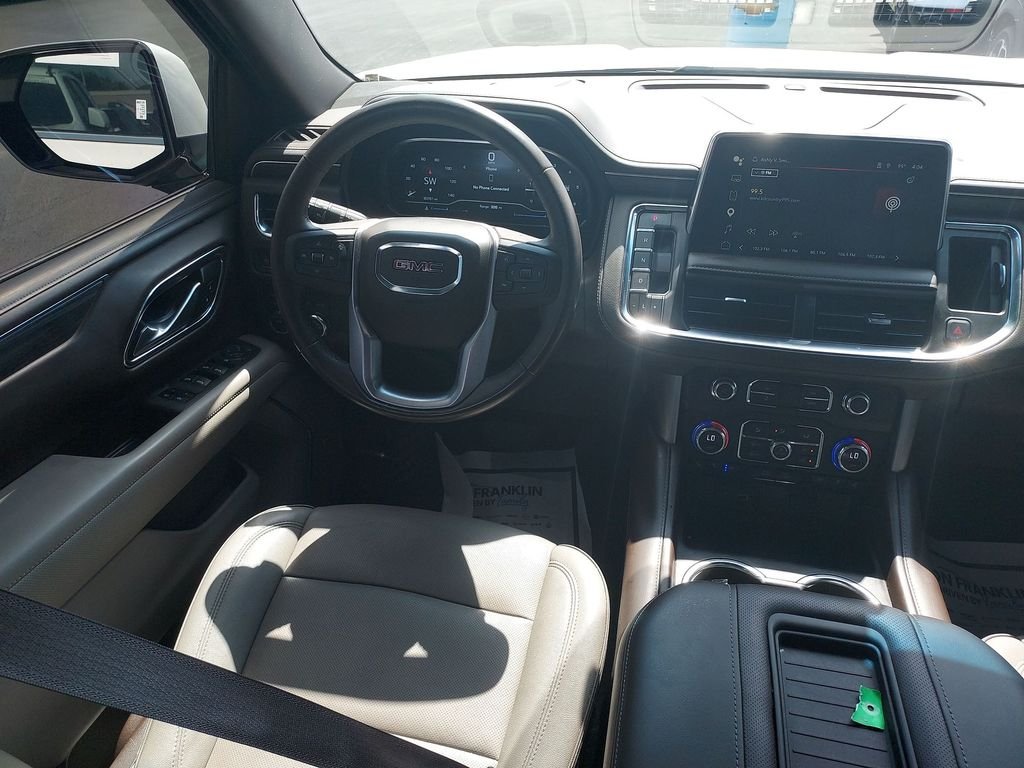 Used 2023 White GMC SLT image 15