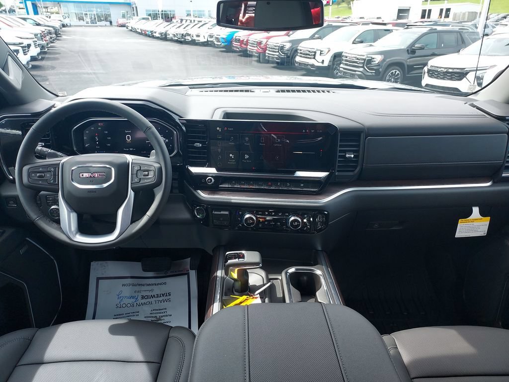 New 2026 Onyx Black GMC SLT image 15
