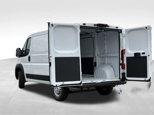 New 2026 Bright White Clear-Coat Exterior Paint RAM Low Roof image 10
