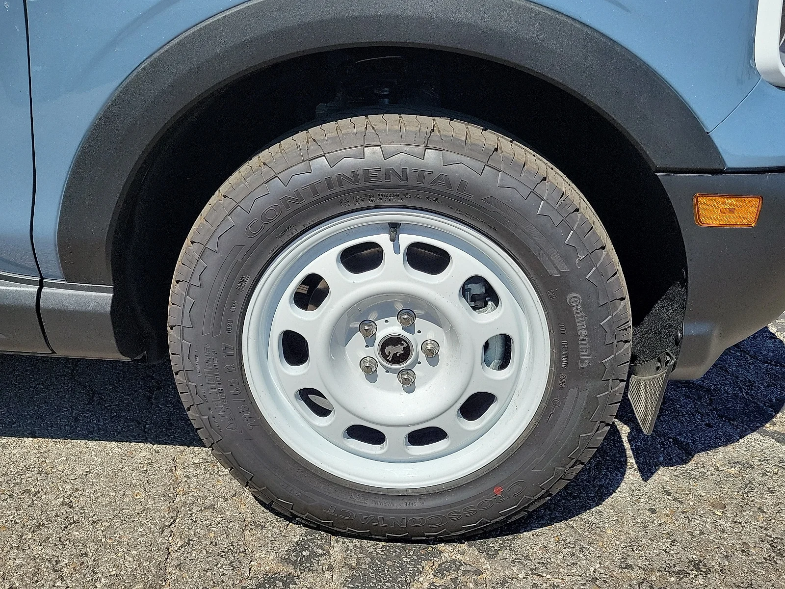 New 2025 Azure Gray Metallic Tri-Coat Ford Heritage image 7