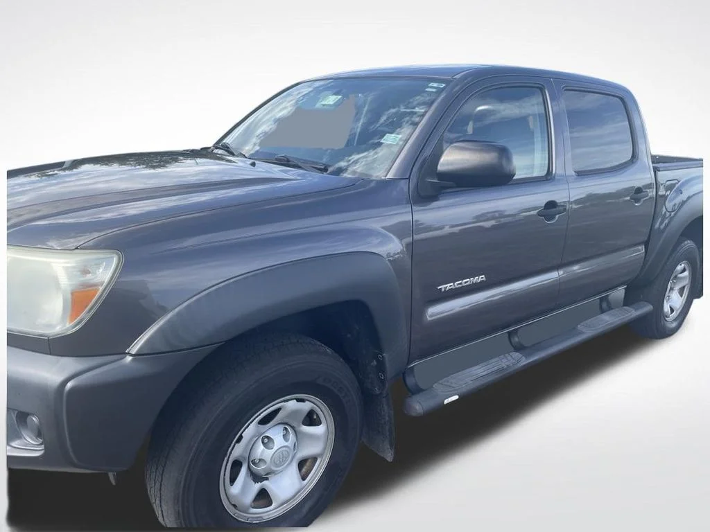 Used 2015 Gray Toyota PreRunner image 6