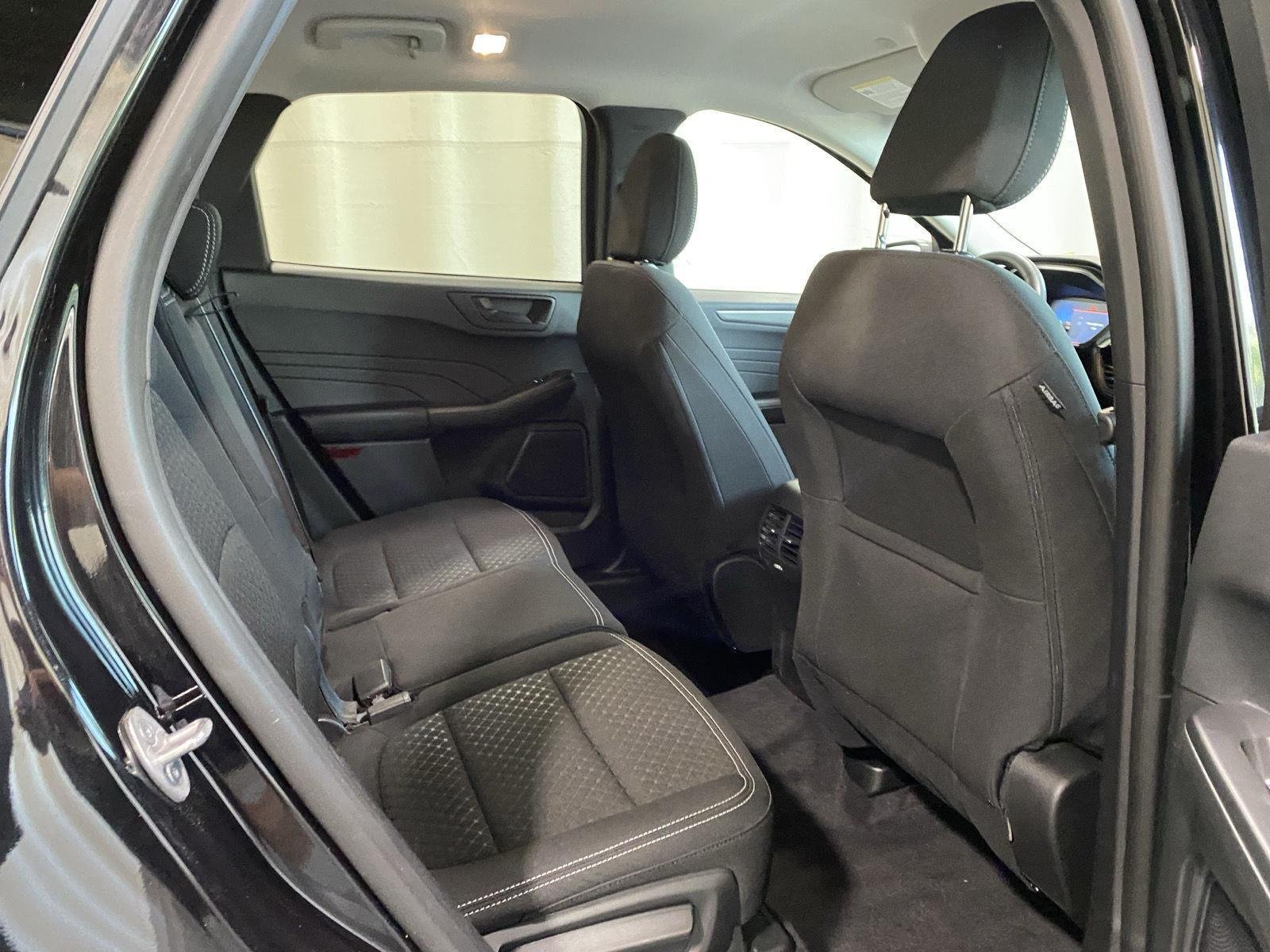 Used 2023 Agate Black Ford Active image 12