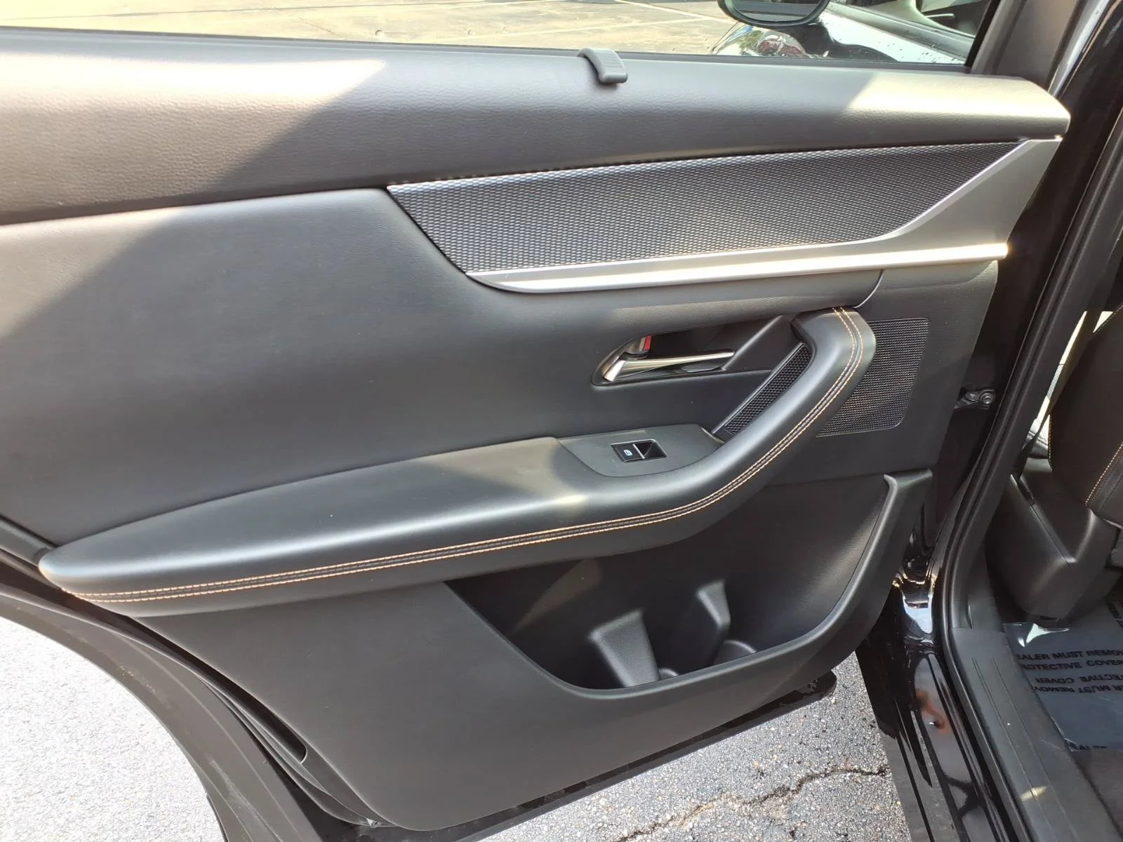 Used 2025 Jet Black Mica Mazda Preferred Package image 10