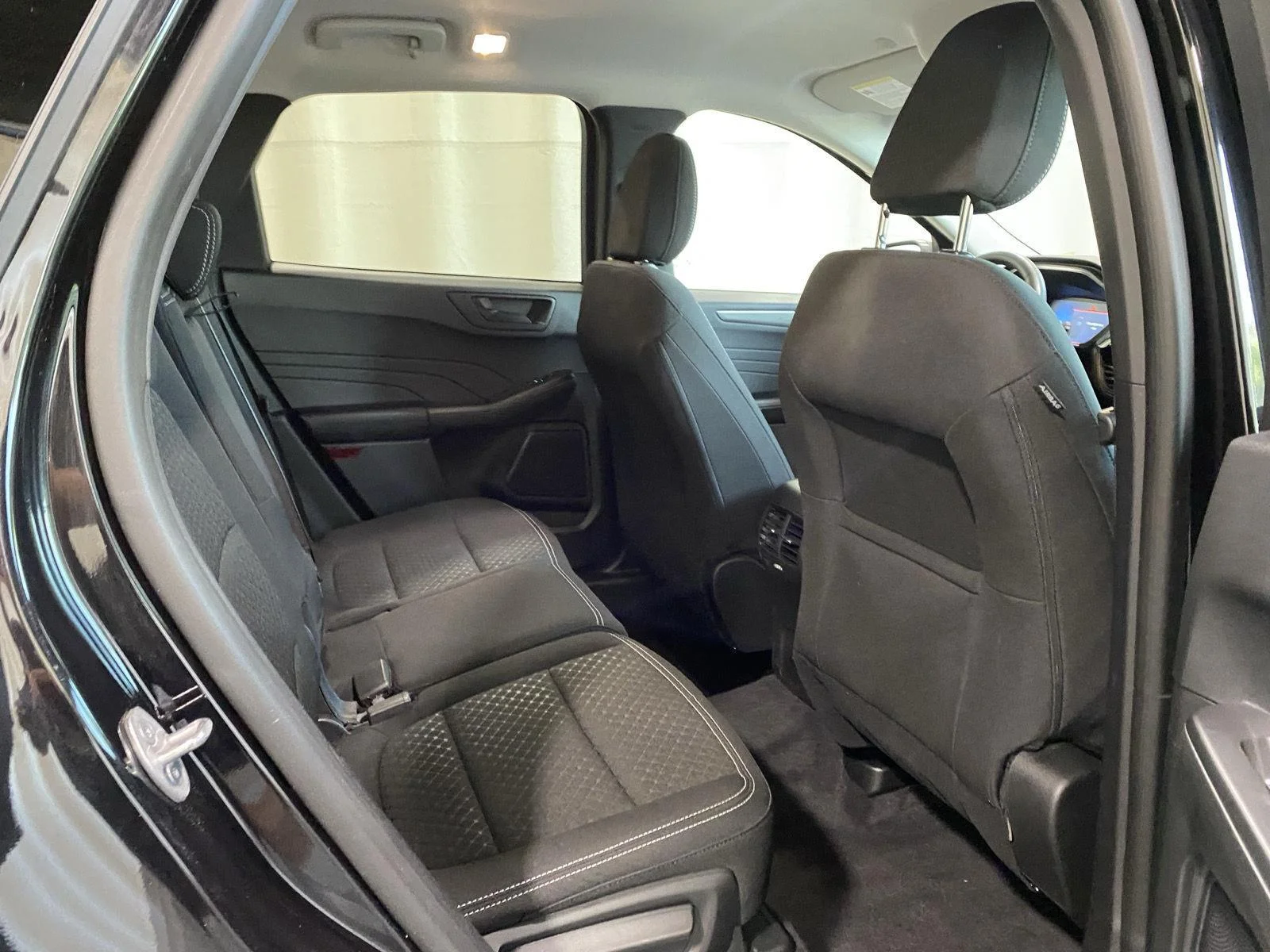 Used 2023 Agate Black Ford Active image 12