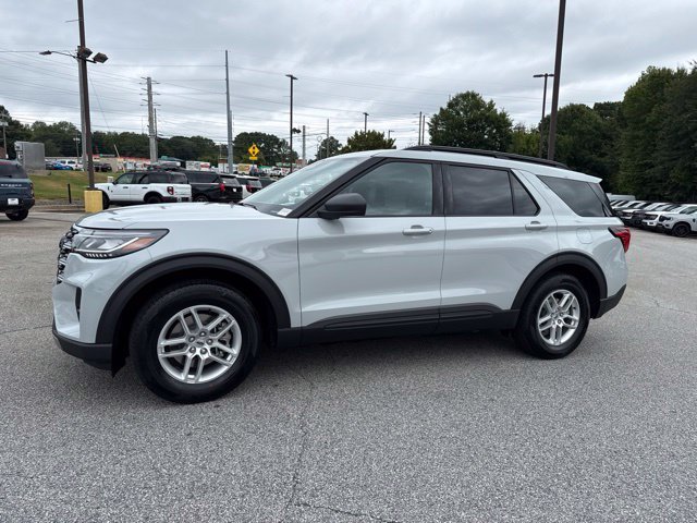 New 2027 Avalanche Gray Ford Active image 6