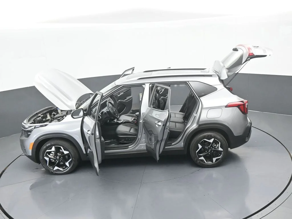 Used 2025 Steel Gray Kia EX image 62
