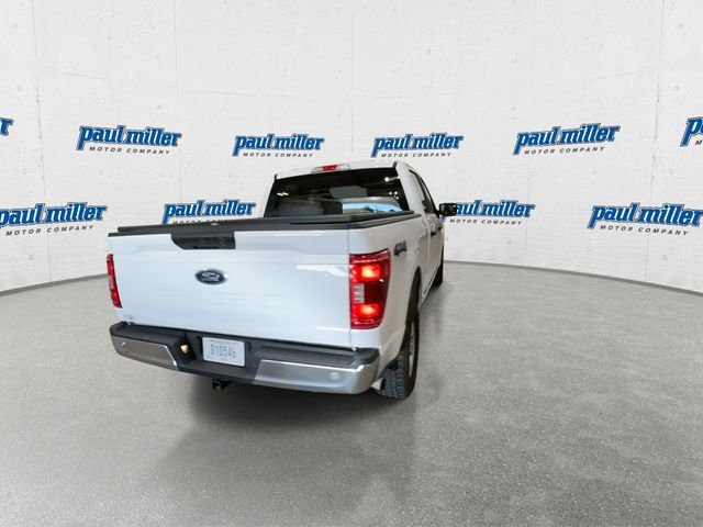 Used 2022 Oxford White Ford XLT image 10