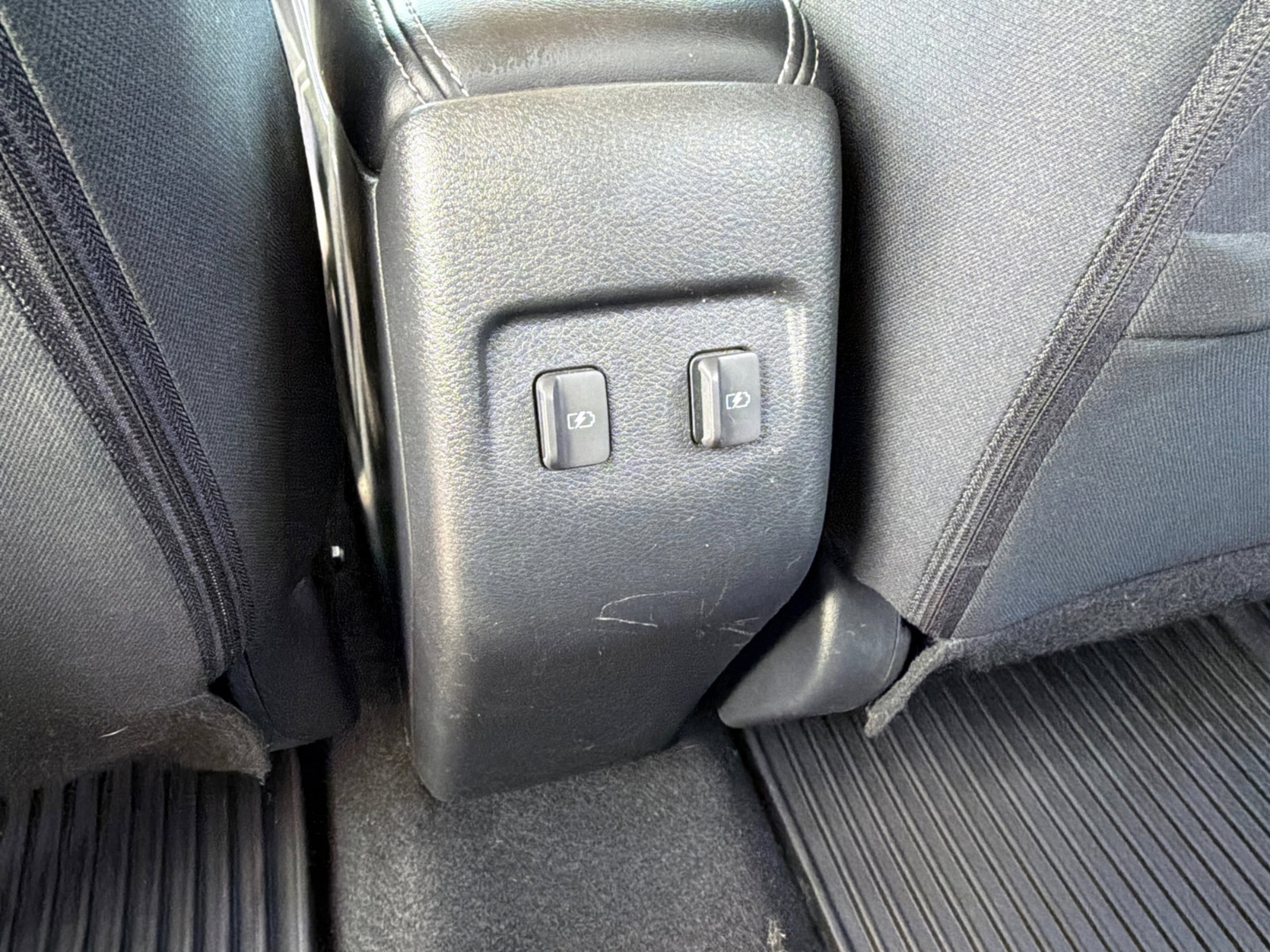 Used 2024 Gun Metallic Nissan SV image 13