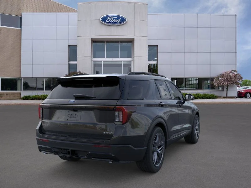 New 2026 Black Metallic Ford ST-Line image 31