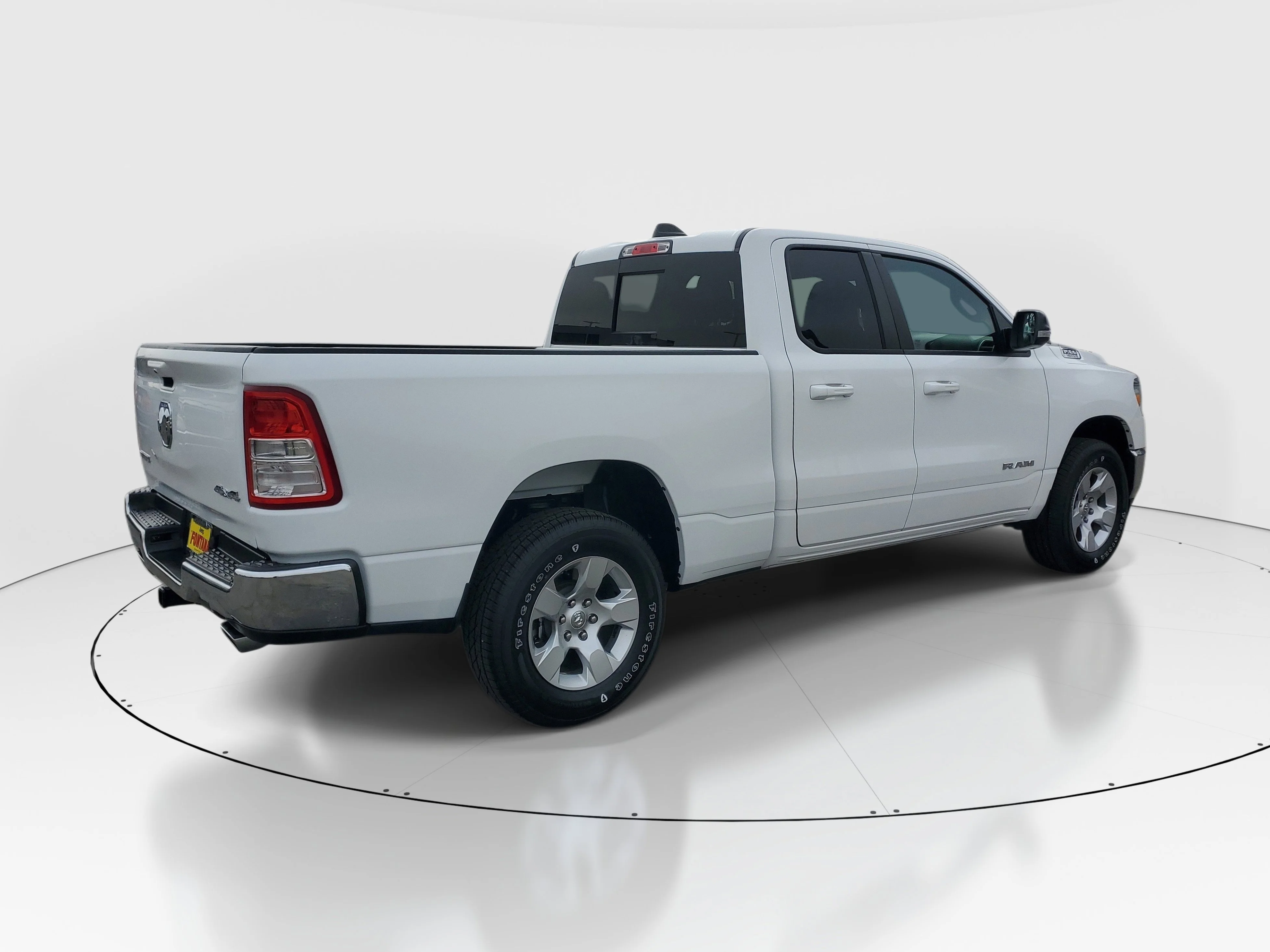 Certified Used 2022 White Ram Big Horn/Lone Star image 6