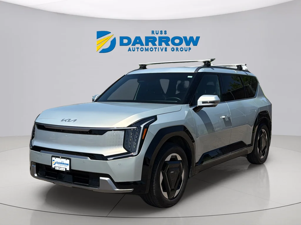 2024 Kia EV9 Land AWD's photo
