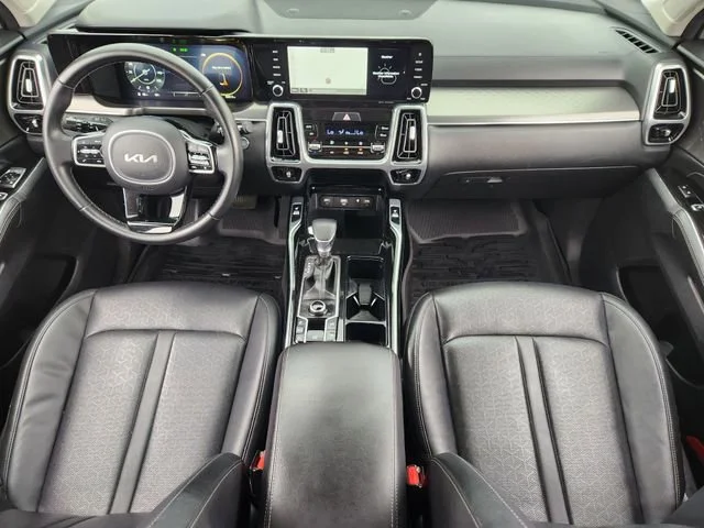 Used 2023  Kia SX image 26