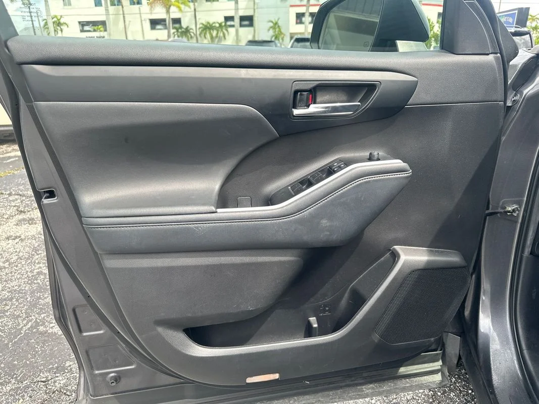 Used 2022 Gray Toyota XSE image 15