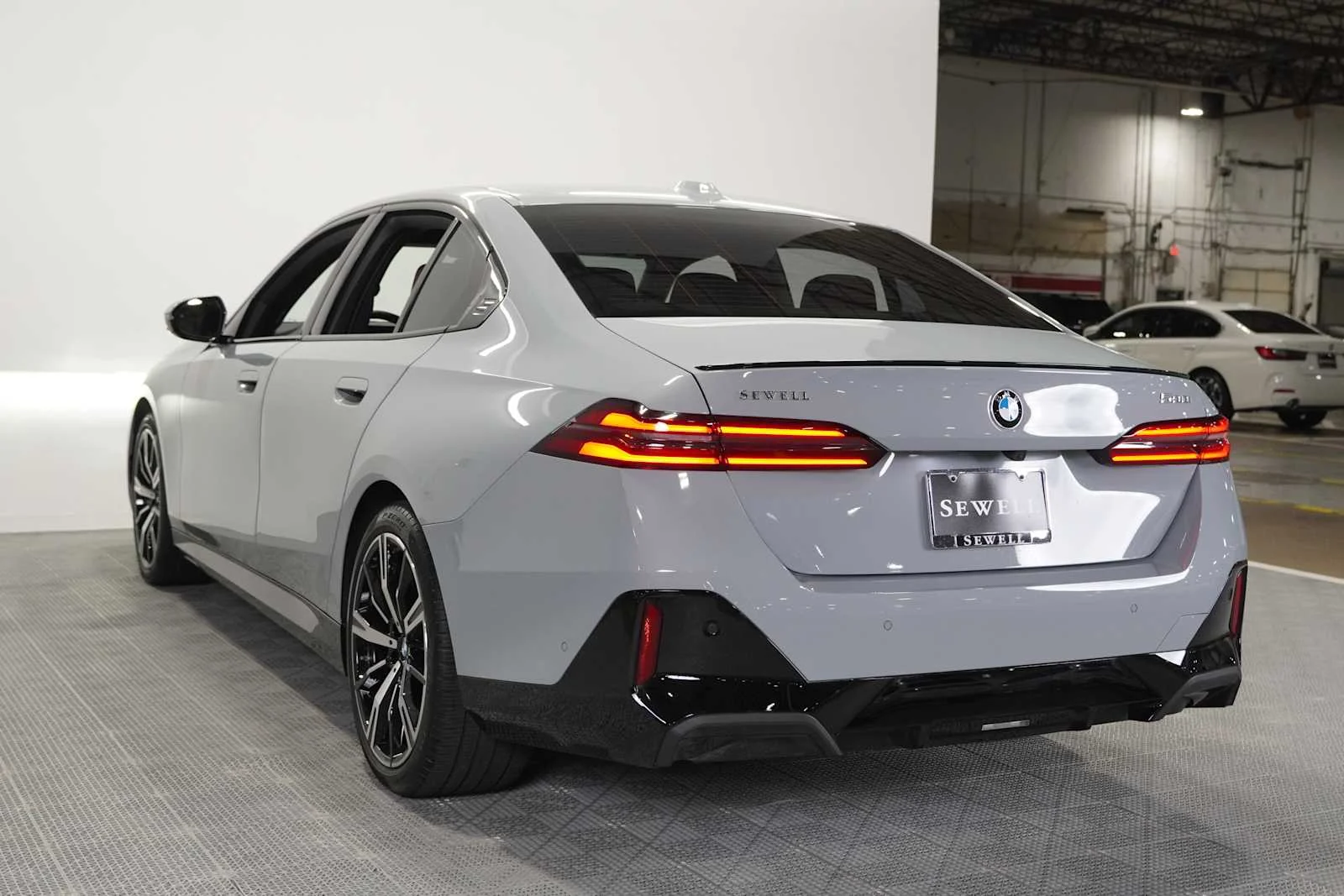 2026 BMW 5 Series 530i - Photo 6