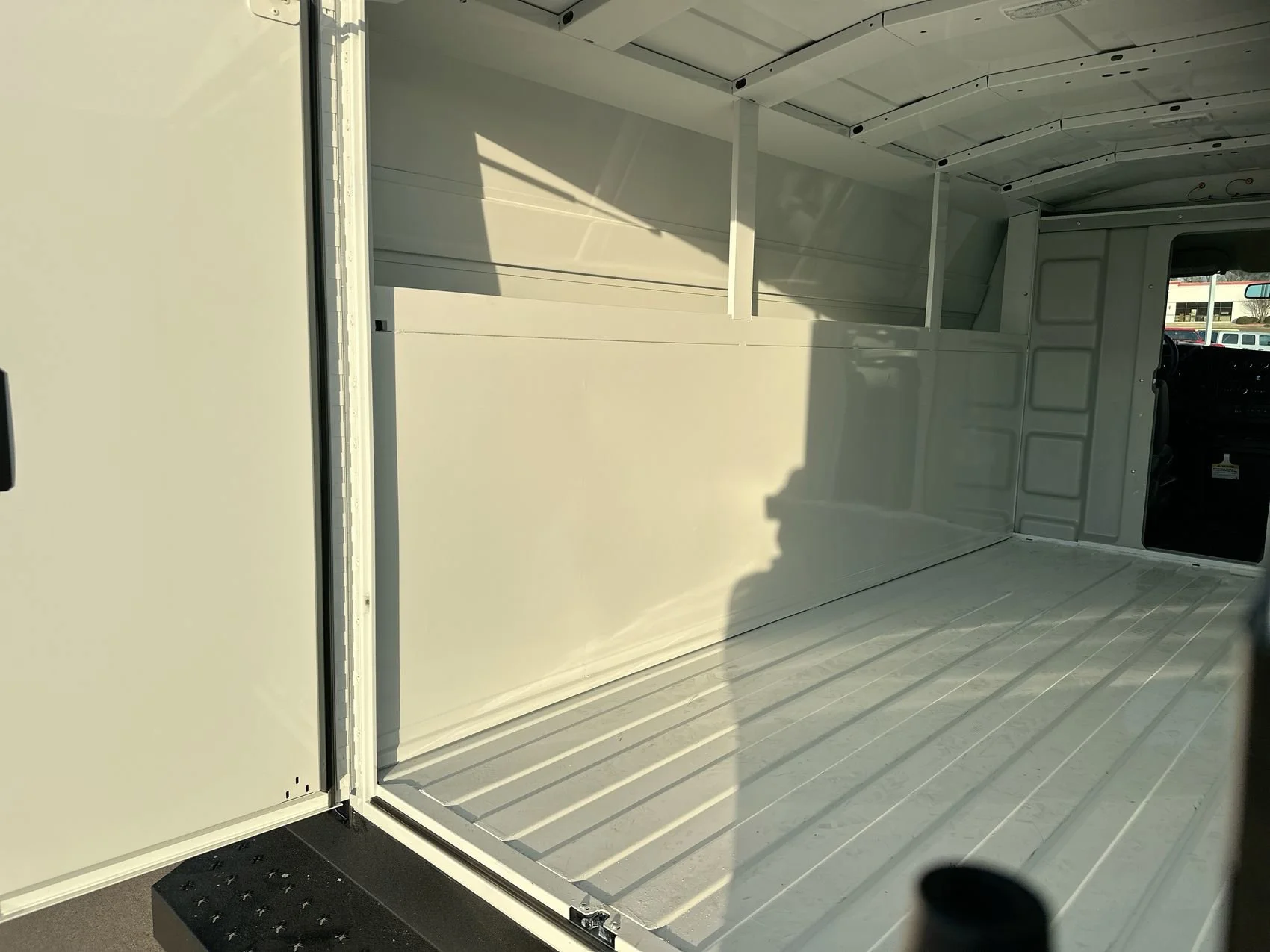 New 2025 Summit White Chevrolet Work Van image 23