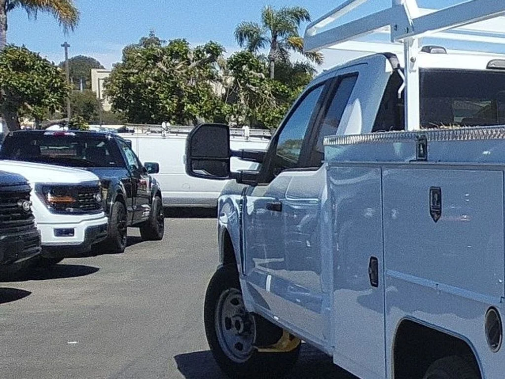 New 2026 White Ford XL image 27