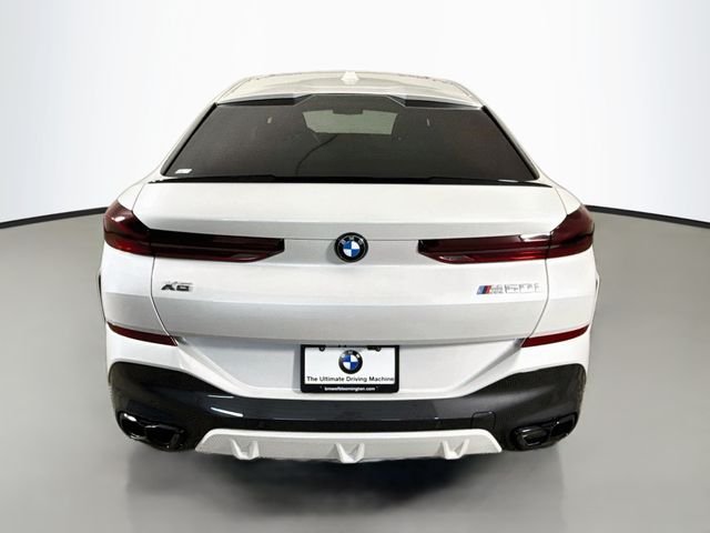 Used 2024 White Metallic BMW M60i image 6