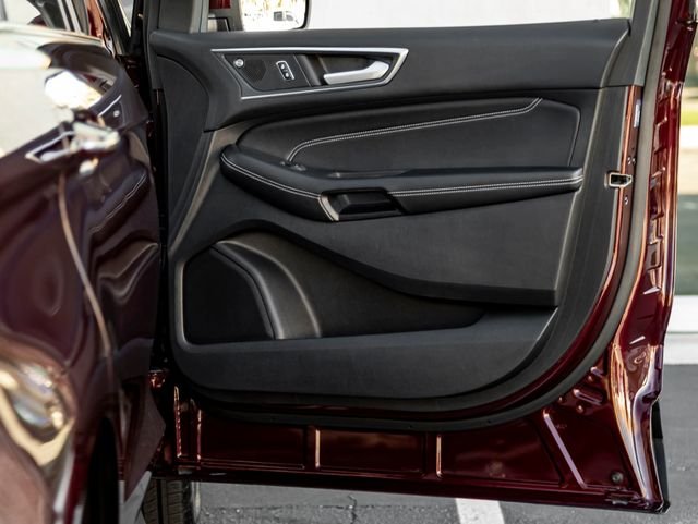 Used 2020 Burgundy Velvet Metallic Tinted Clearcoat Ford Titanium image 31