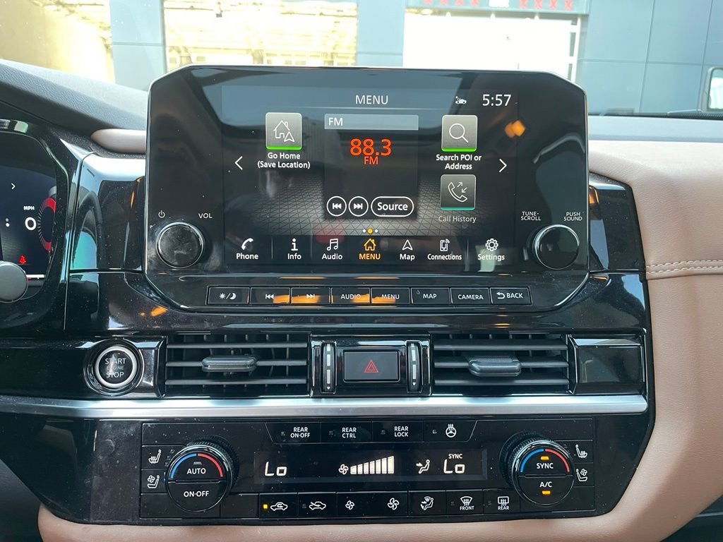 Used 2024  Nissan Platinum image 16