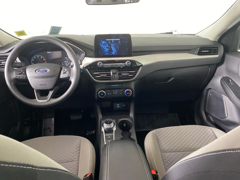 Used 2022 White Ford SE image 20