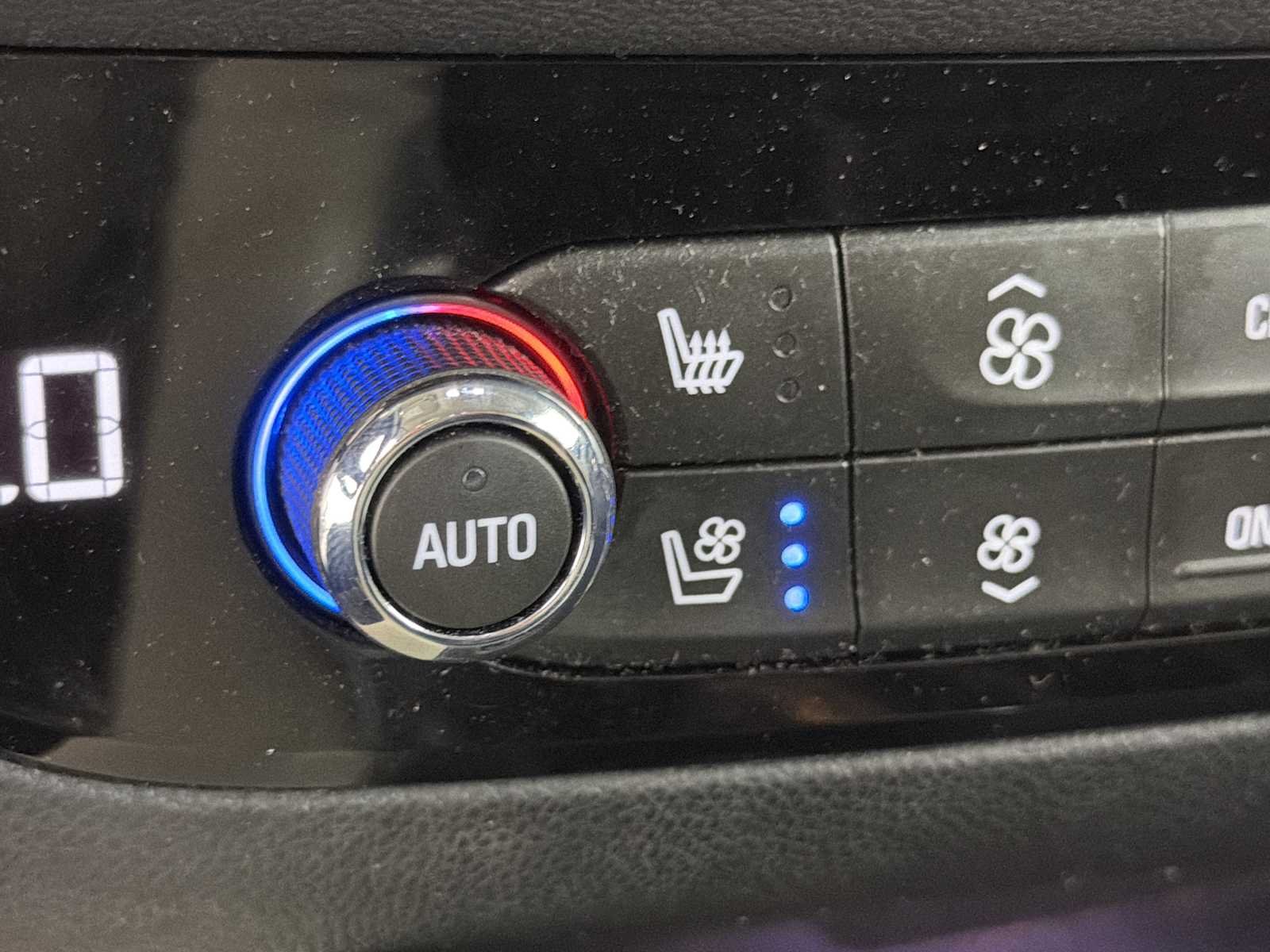 Used 2018 Includes Satin Nickel lower exterior accent color. Buick Premium image 32
