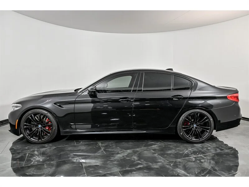 Used 2019 Black Sapphire Metallic BMW Competition image 6