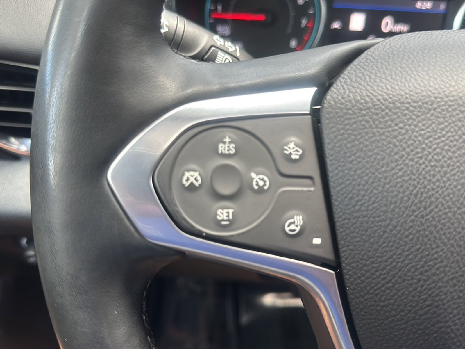 Used 2023 Summit White Chevrolet RS image 35