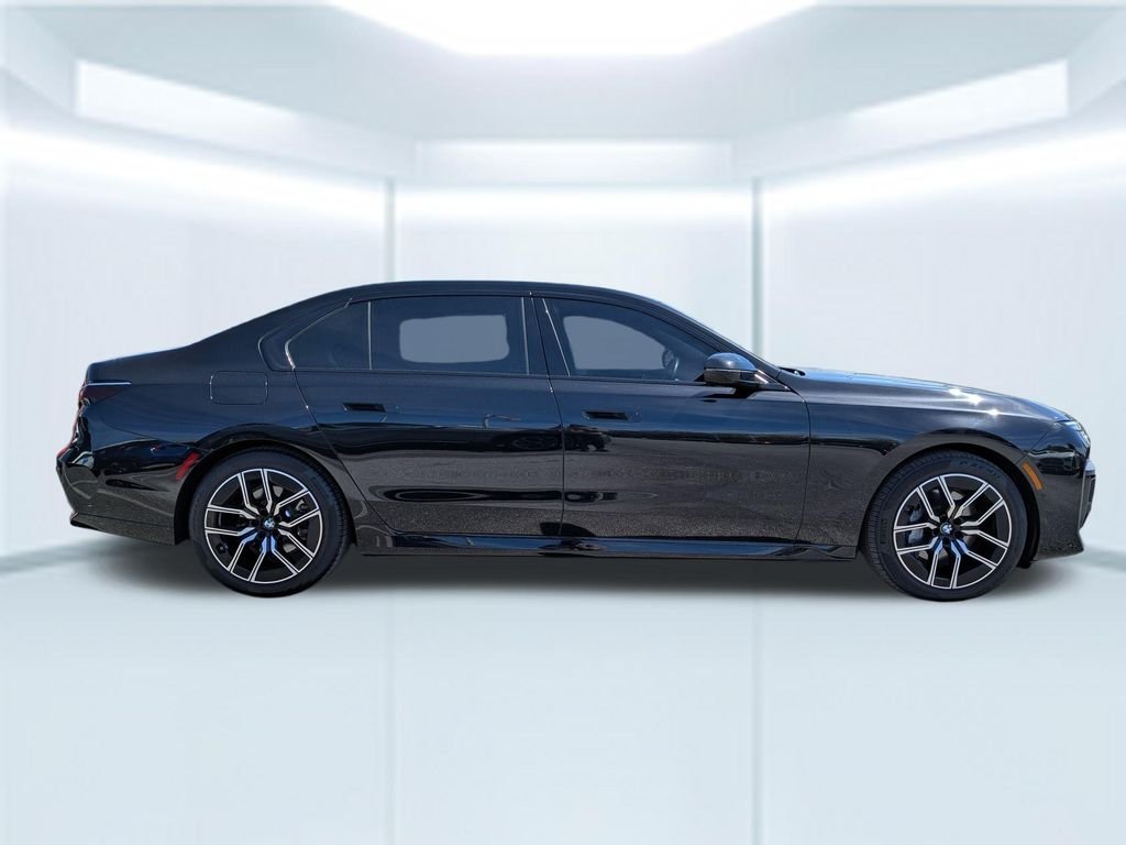 2024 BMW 7 Series 740i - Photo 6