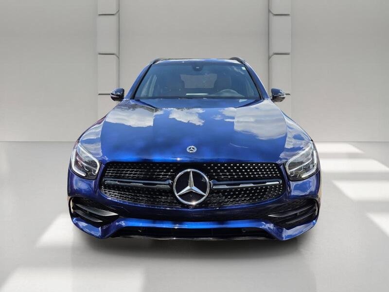 Used 2021 Brilliant Blue Metallic MERCEDES-BENZ GLC 300 SUV image 2