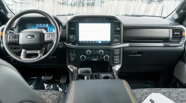 Used 2025 Gray Ford Tremor image 13