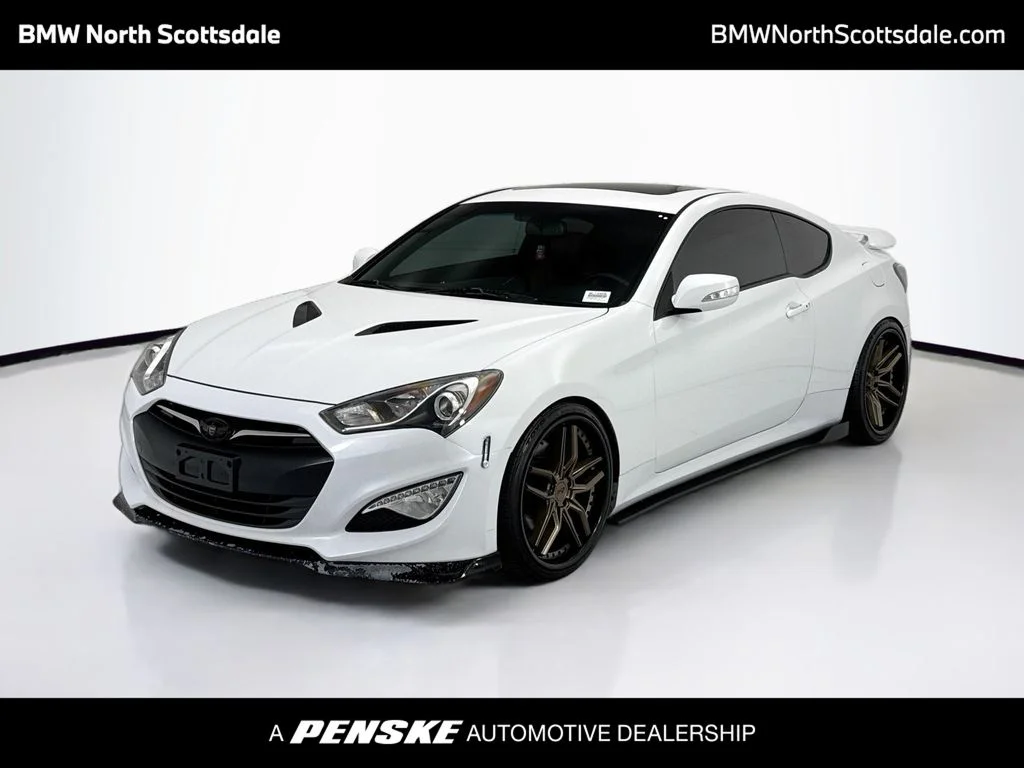2016 Hyundai Genesis Coupe 3.8 Ultimate 8-Speed A/T's photo