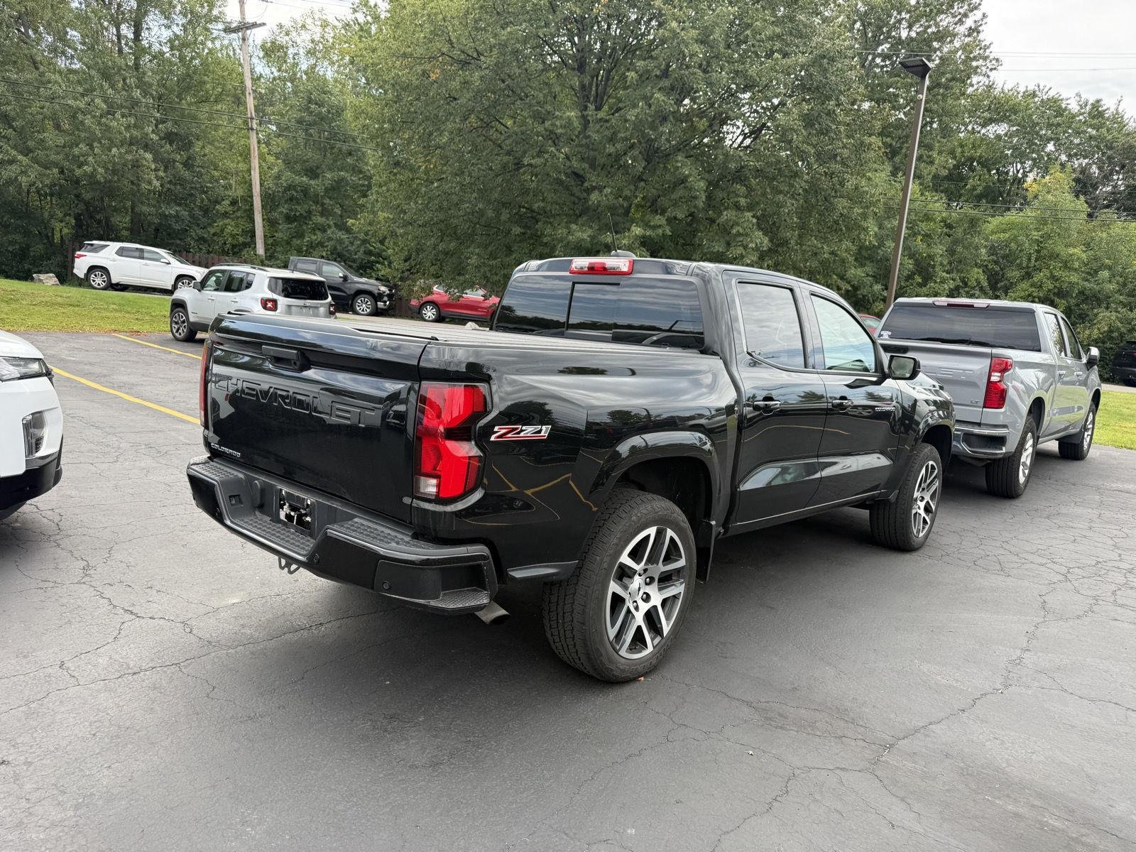 Used 2023 Black Chevrolet 4WD Z71 image 2