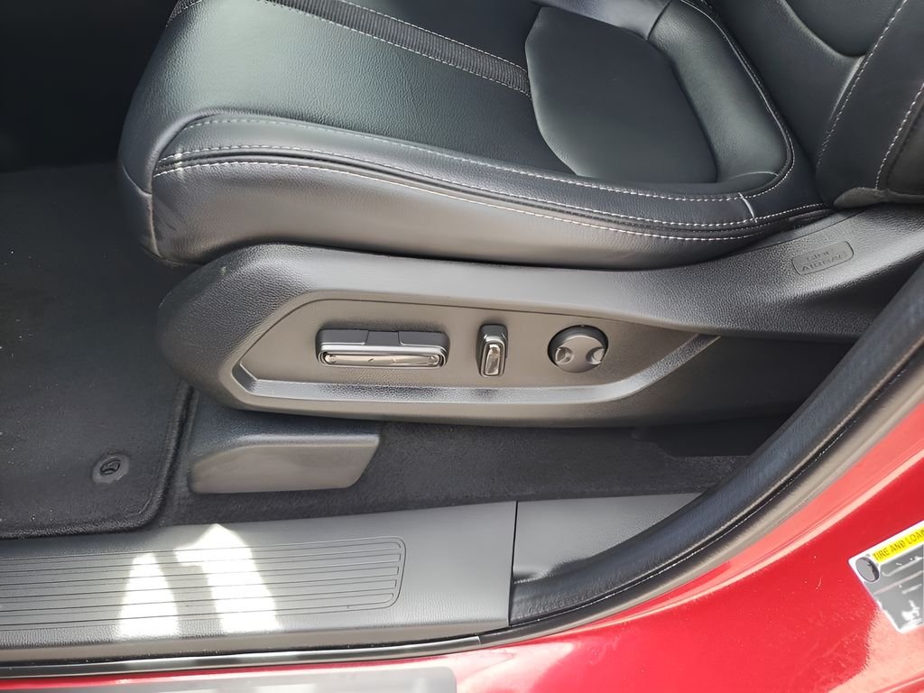 Used 2024  Honda Touring image 16