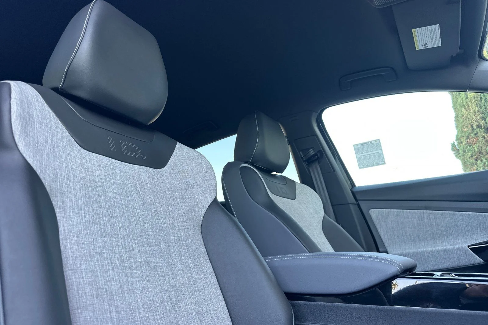 New 2026 Black Volkswagen Pro image 15