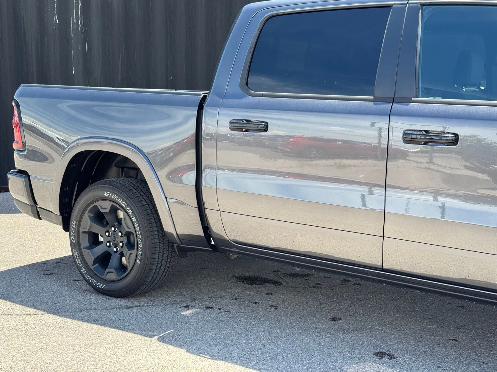 New 2026 Granite Crystal Metallic Clearcoat RAM Big Horn/Lone Star image 4