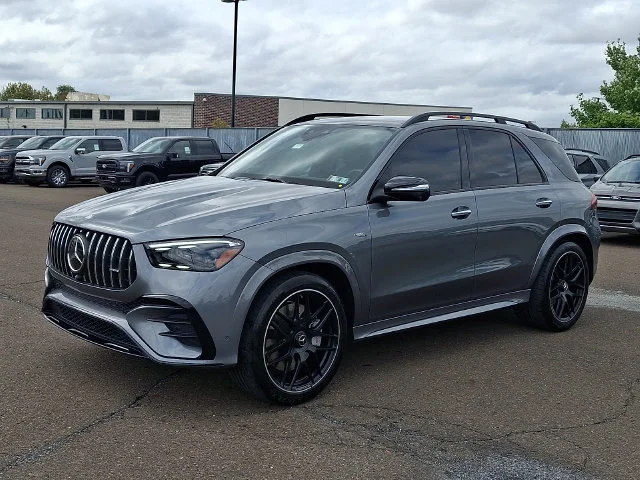 Used 2026  Mercedes-Benz GLE 53 AMG® image 3