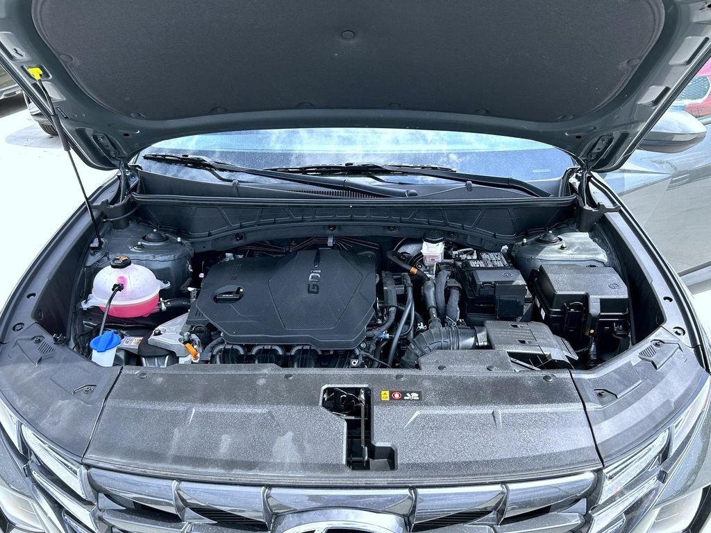 Used 2023 Gray Hyundai SE image 25