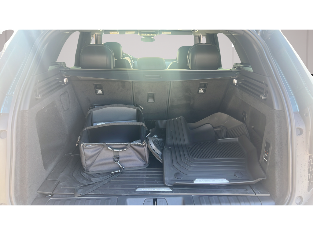 New 2026 Green Land Rover SE image 17