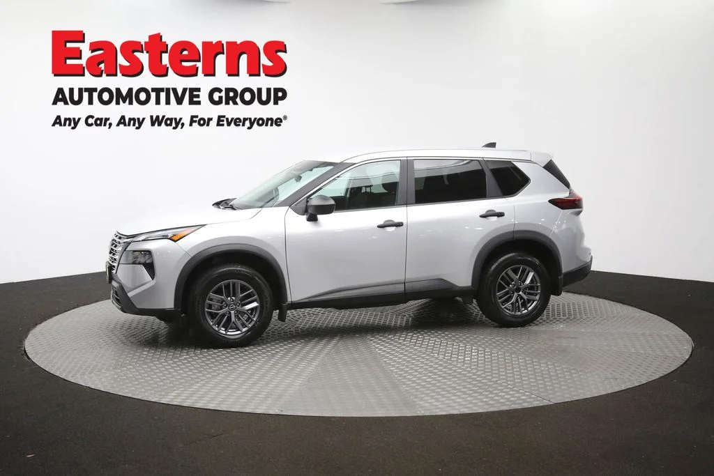 Used 2024 Silver Nissan S image 59